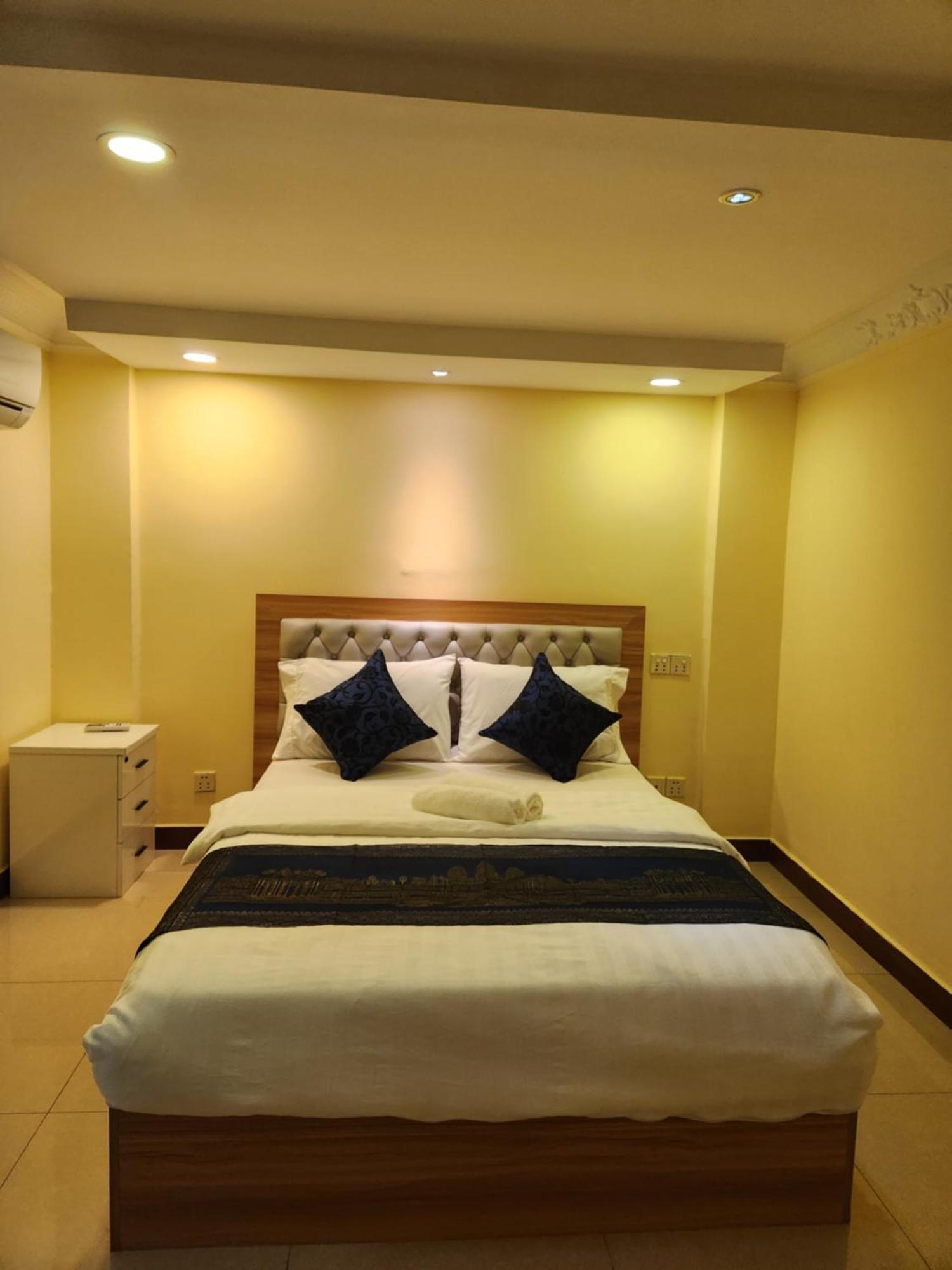 Soma Hotel Phnom Penh Zewnętrze zdjęcie