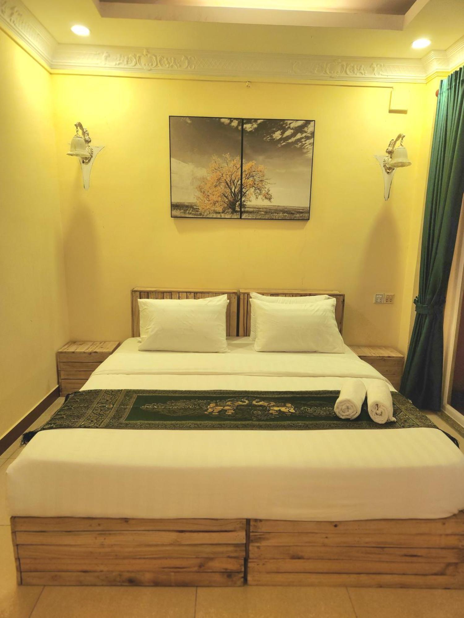 Soma Hotel Phnom Penh Zewnętrze zdjęcie