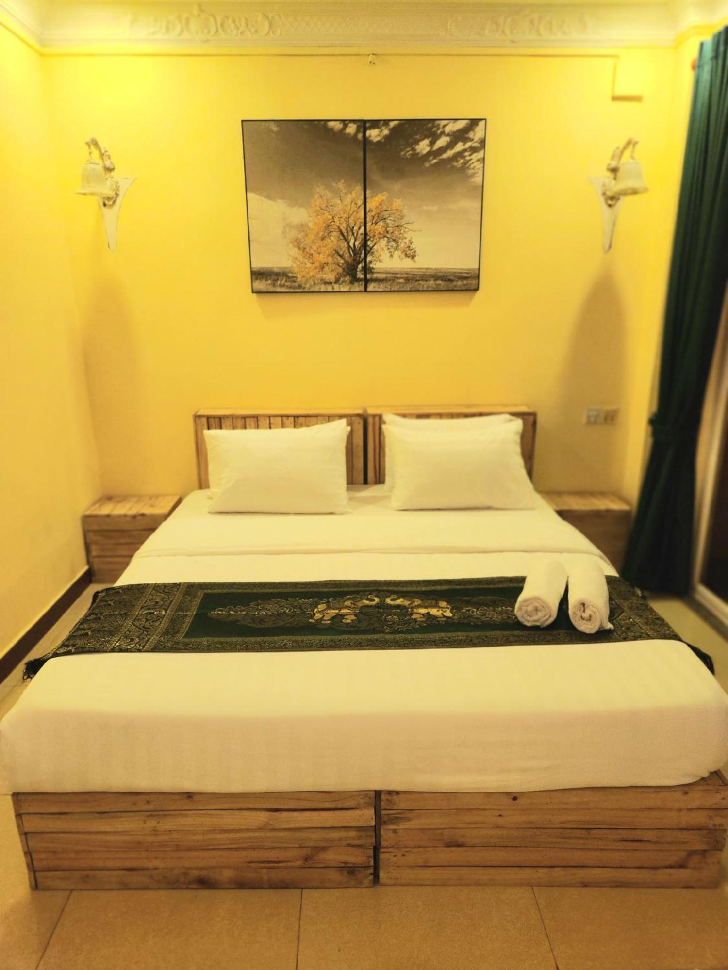 Soma Hotel Phnom Penh Zewnętrze zdjęcie
