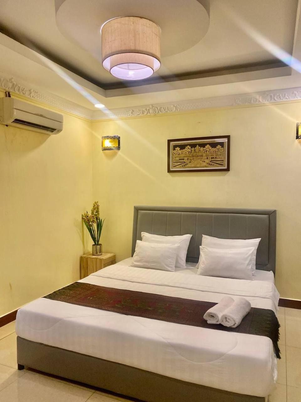 Soma Hotel Phnom Penh Zewnętrze zdjęcie